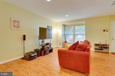 9216 Deer Crossing unit 56, Lorton, VA 22079 - photo 7
