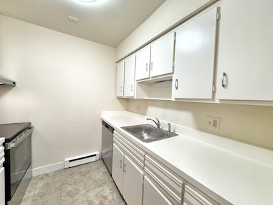 24 Ferris Ave unit 4, Norwalk, CT 06854 - photo 3