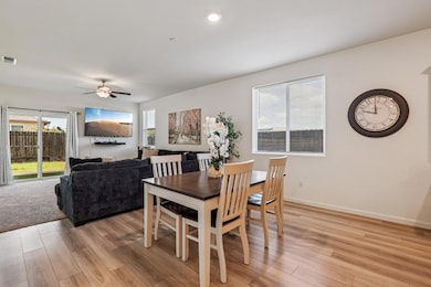 5626 Sunhaven St, Linda, CA 95901 - photo 7