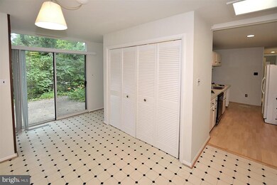 2115 Mason Hill Dr, Alexandria, VA 22306 - photo 6