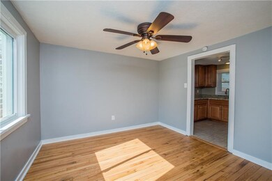 330 Augusta St, Pittsburgh, PA 15211 - photo 4