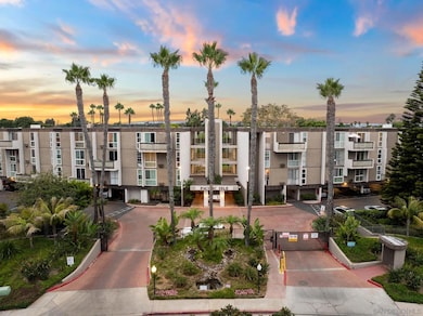 Pacific Isle Condominiums unit 308, San Diego, CA 92110 - photo 3