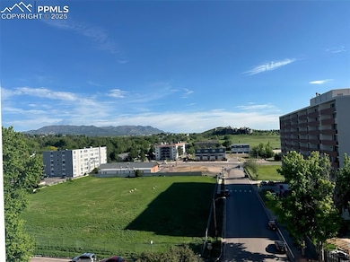 View of yard with a mountain view