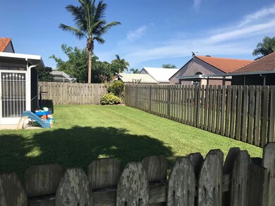 4968 Broadstone Cir, West Palm Beach, FL 33417 - photo 5