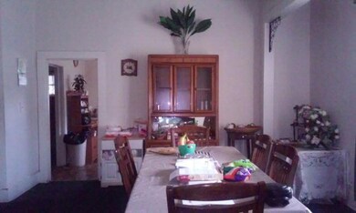 Formal Dining