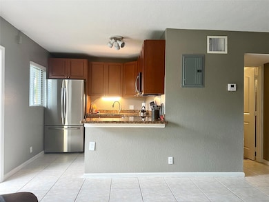 2655 NE 8th Ave unit 104, Wilton Manors, FL 33334 - photo 5