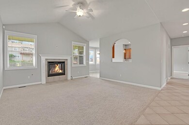 805 E Huron Dr, Spokane, WA 99208 - photo 5
