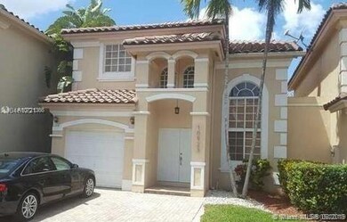 10923 NW 67th Terrace, Doral, FL 33178 - photo 2