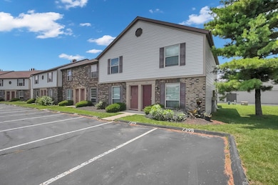 7385 Cimmaron Station, Columbus, OH 43235 - photo 4