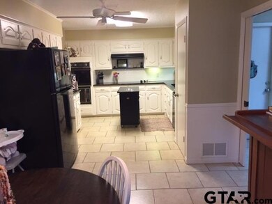 2103 2103 MacBeth, Tyler, TX 75703 - photo 6