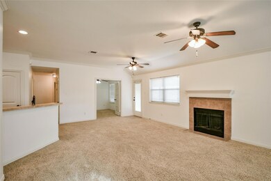 826 Rambling Ct, Granbury, TX 76049 - photo 3