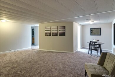 11423 126th St E unit 215, Puyallup, WA 98374 - photo 3