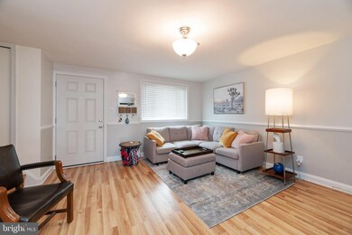 7506 Hillsway Ave, Parkville, MD 21234 - photo 5