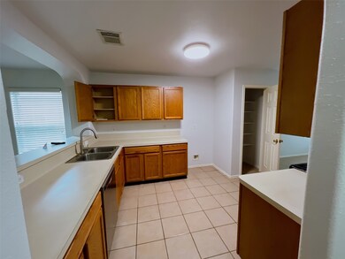 10418 Templeridge Ln, Houston, TX 77075 - photo 5