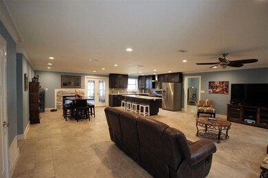 7815 Eight Mile Creek Rd, Pensacola, FL 32526 - photo 3