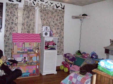 202 Rodgers St, Gaffney, SC 29341 - photo 6