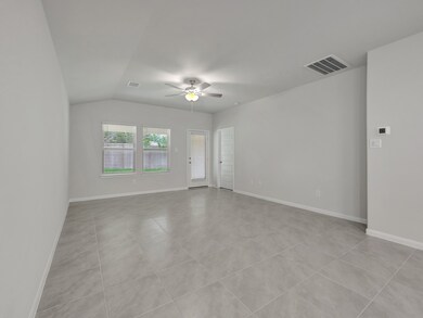 18753 Timber Glen Dr, Montgomery, TX 77316 - photo 7