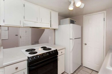 10203 N 8th Place unit A, Phoenix, AZ 85020 - photo 2