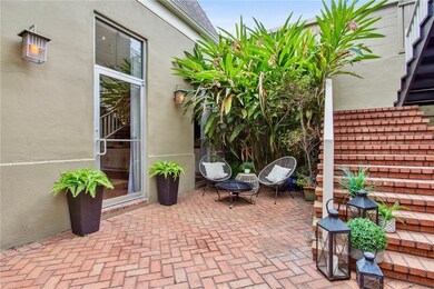 Lush French Quarter style courtyard
