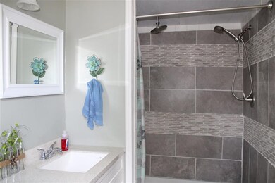 349 10th St NE, Linton, IN 47441 - photo 4