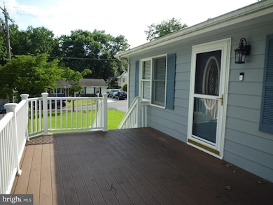 15 University Ave, Catonsville, MD 21228 - photo 7