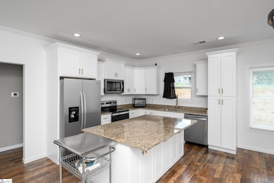 315 W Broad St, Iva, SC 29655 - photo 2