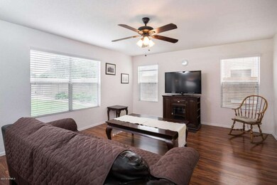 2405-N-125th-Dr-MLS--10