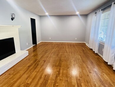 2419 Raeford Rd, Fayetteville, NC 28305 - photo 2