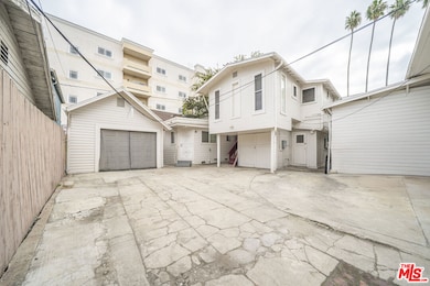 1046 S Fedora St, Los Angeles, CA 90006 - photo 3