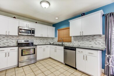 5 Kyle Way Boynton Beach FL-large-007-18