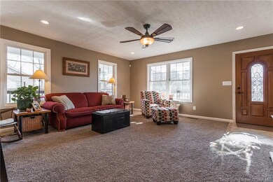 1018 Captain Frank Rd, New Albany, IN 47150 - photo 2