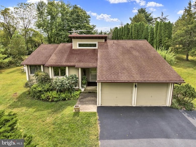 5189 Sweitzer Rd, Mohnton, PA 19540 - photo 2