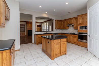 2605 Ranchview Dr, Richardson, TX 75082 - photo 6