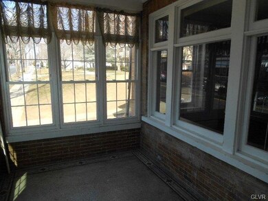 127 S 15th St, Allentown, PA 18102 - photo 2