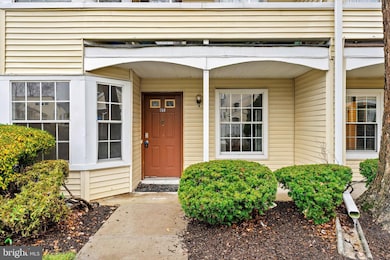158 Mill Run E, Hightstown, NJ 08520 - photo 2