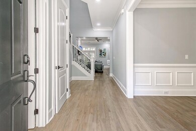42-web-or-mls-CREM_1807 Tennyson Row_044