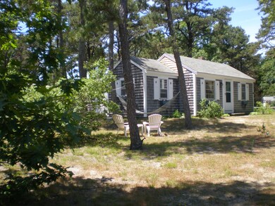 cottage 09