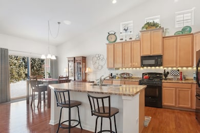 1616 Colchester Ln, Aurora, IL 60505 - photo 5