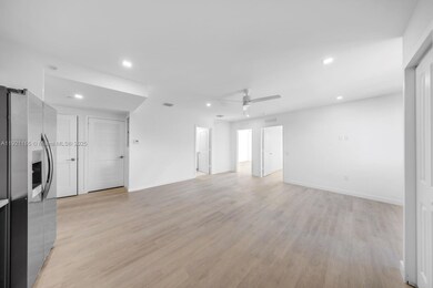 20 NE 19th Ave unit 201, Pompano Beach, FL 33060 - photo 3