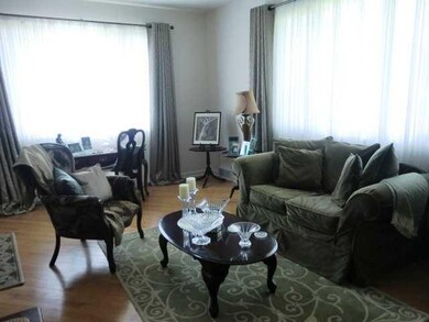 8407 Lawrence Ave, Indianapolis, IN 46239 - photo 4