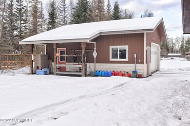 HEATED GARAGE