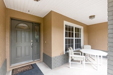 Exterior 5
