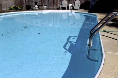 10231 Gallows Rd, Cantonment, FL 32533 - photo 3