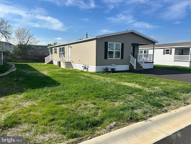 28 Evergreen Aly, Palmyra, PA 17078 - photo 2