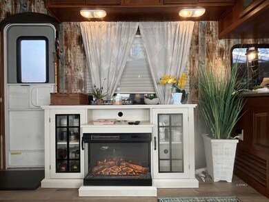 26350 Delano Dr unit 41, Idyllwild, CA 92549 - photo 7