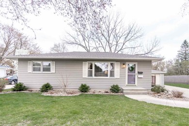 1263 Deloris Dr, Waterloo, IA 50701 - photo 2