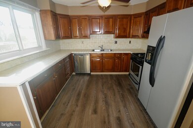 23 Biscayne Blvd, West Deptford, NJ 08096 - photo 7