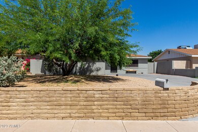 9841 N 10th St, Phoenix, AZ 85020 - photo 3