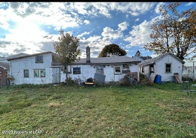 326 Washington St, Freeland, PA 18224 - photo 4
