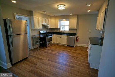 32 Woodland Ave unit A, Ewing, NJ 08638 - photo 2